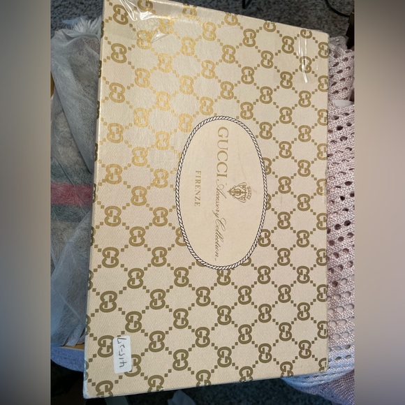 Gucci Sherry GG Supreme Canvas Clutch Velcro Closure with original box!! - Picture 4 of 16